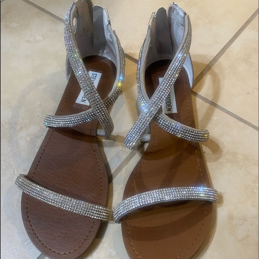 Steve Madden Crystal flat sandal